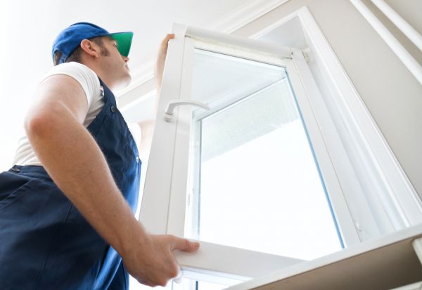 Vinyl Windows Installation in Brentwood
