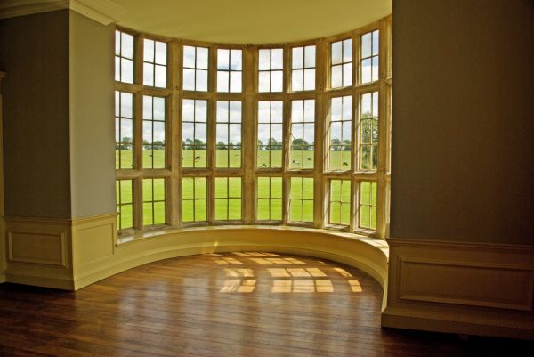 Bow Window Replacement in Brentwood